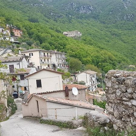 La casetta del Pellegrino Poggio Bustone Exterior foto
